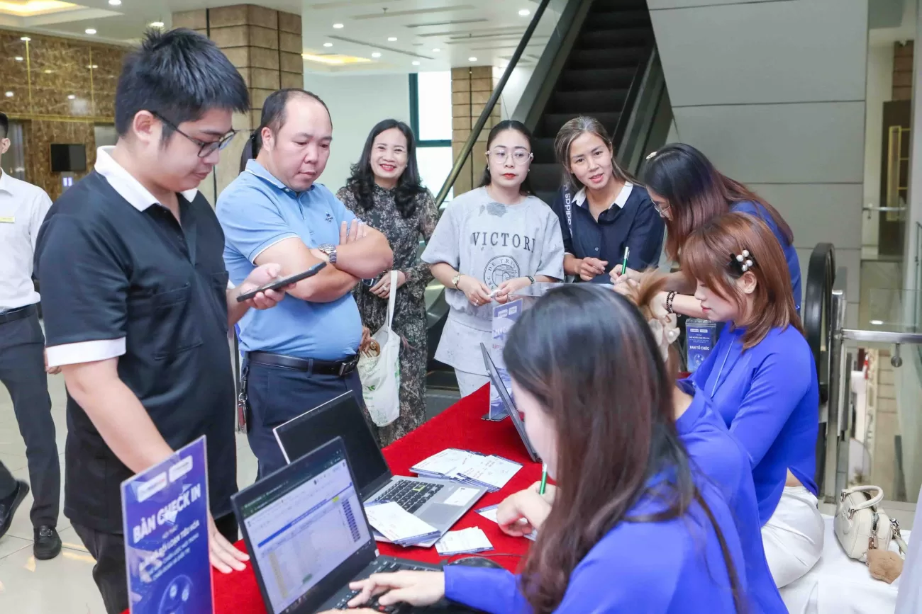 Trí Khang Pharma tổ chức thành công Hội thảo "Giải mã rối loạn tiêu hóa"
